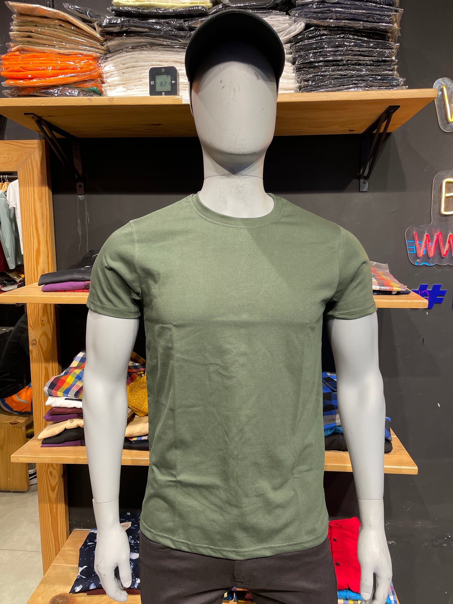 Olive Basic Tshirt (Use discount code BASIC999 for three colours or above)